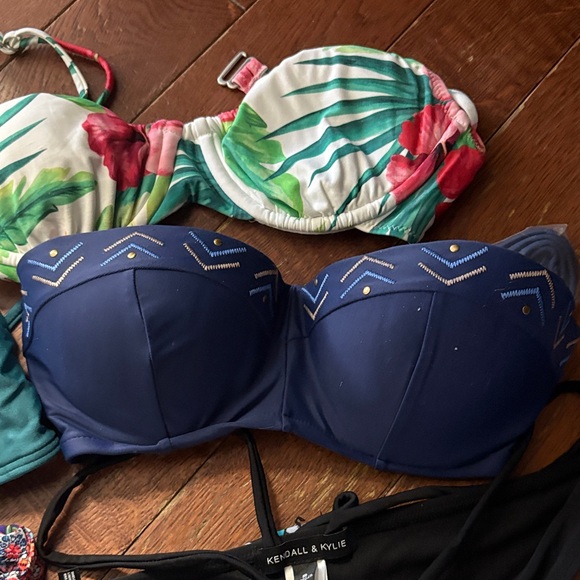 Lot of PacSun Bikini Collection  (7) - Picture 5 of 8